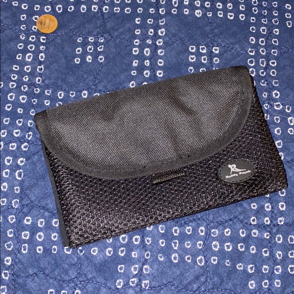 Magnetic Fanny Pack